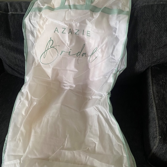 Azazie Sade Wedding Dress - Picture 8 of 10